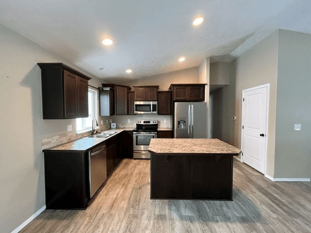 Spokane Valley House: 617 N Shamrock Rd