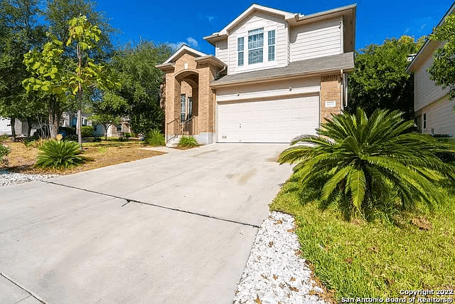 San Antonio House: 10031 Moffitt Dr