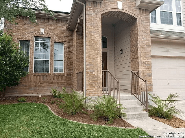 San Antonio House: 10031 Moffitt Dr