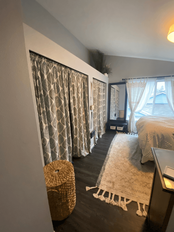 Seattle Townhome: 2414 SW Holden St