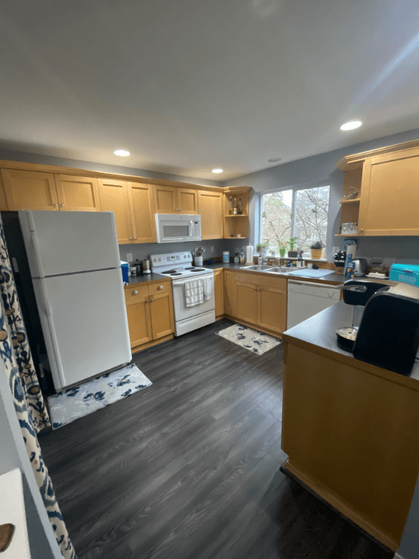 Seattle Townhome: 2414 SW Holden St