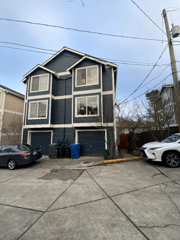 Seattle Townhome: 2414 SW Holden St