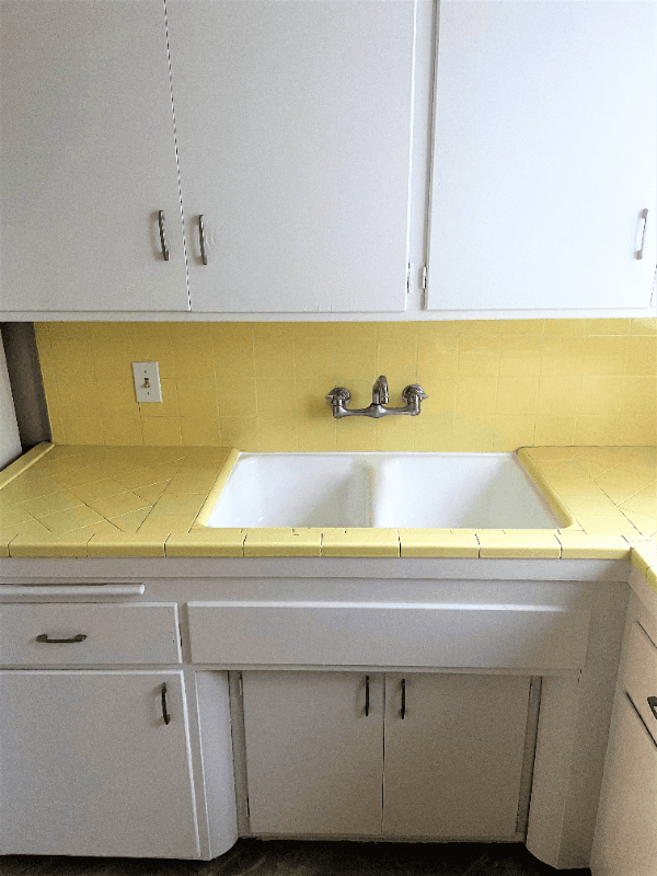 Pasadena Apartment: 170 S Chester Ave