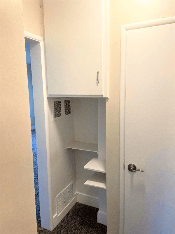 Pasadena Apartment: 170 S Chester Ave