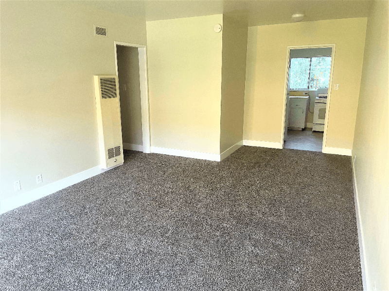 Pasadena Apartment: 170 S Chester Ave