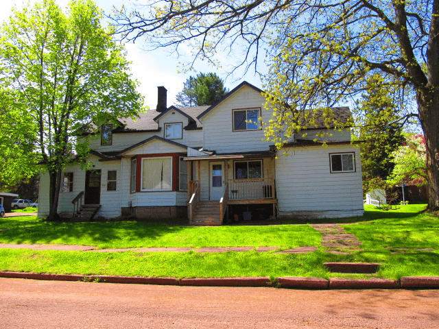 Bessemer Apartment: 411 E Longyear St