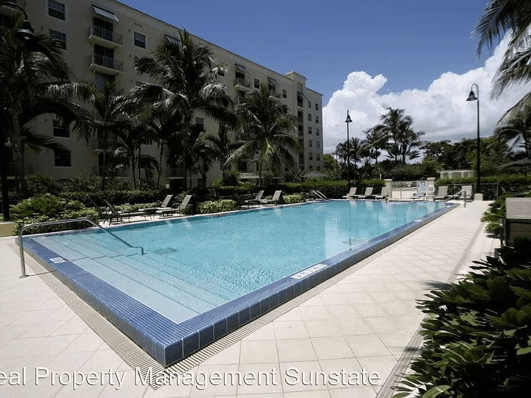 West Palm Beach Condo: 610 Clematis