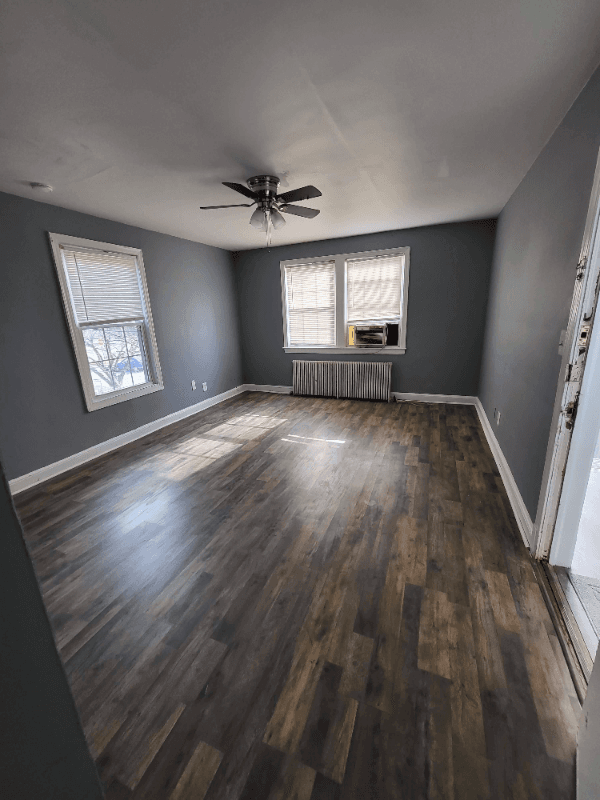 Hyattsville Apartment: 4112 Queensbury Rd