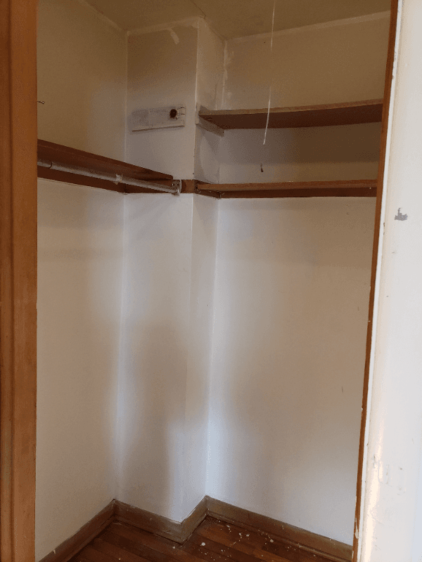 Rockford Apartment: 1005 Garfield Ave, Rockford IL