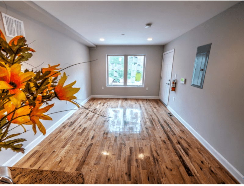 Philadelphia Apartment: 422 N 40th St