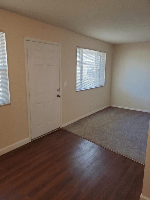 Columbus Apartment: 2838 Joyce Ave