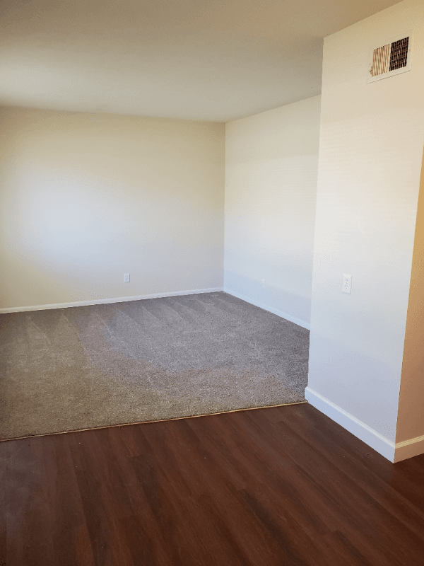 Columbus Apartment: 2838 Joyce Ave