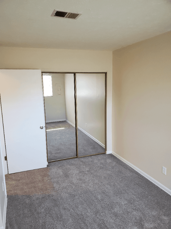 Columbus Apartment: 2838 Joyce Ave