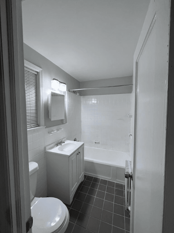 Highland Park Apartment: 316 Magnolia Street