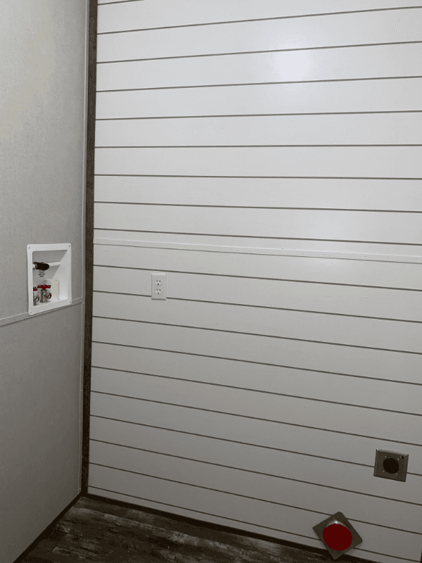 Springfield House: 101 Sparrow Ln