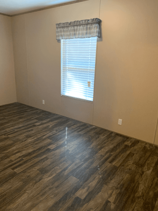 Springfield House: 101 Sparrow Ln