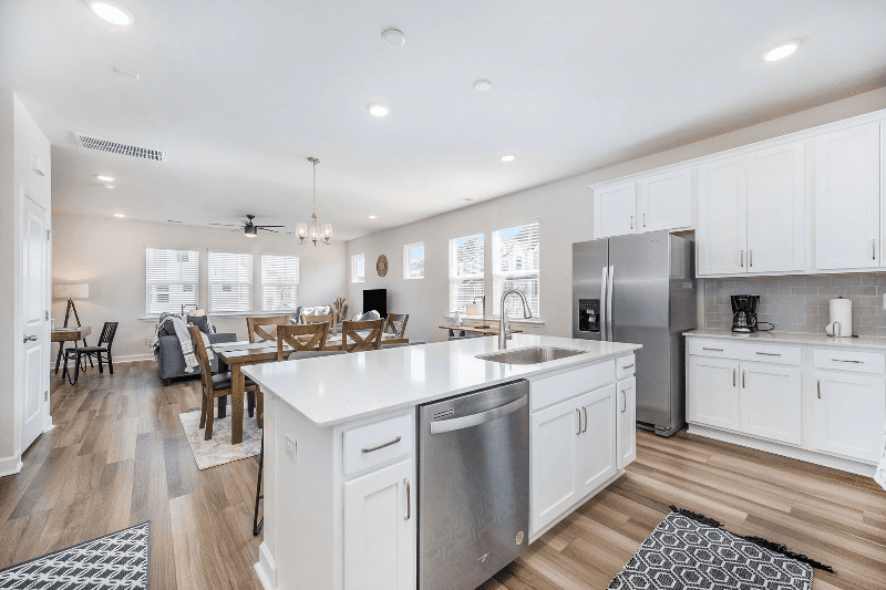 Johns Island Townhome: 318 Lanyard St