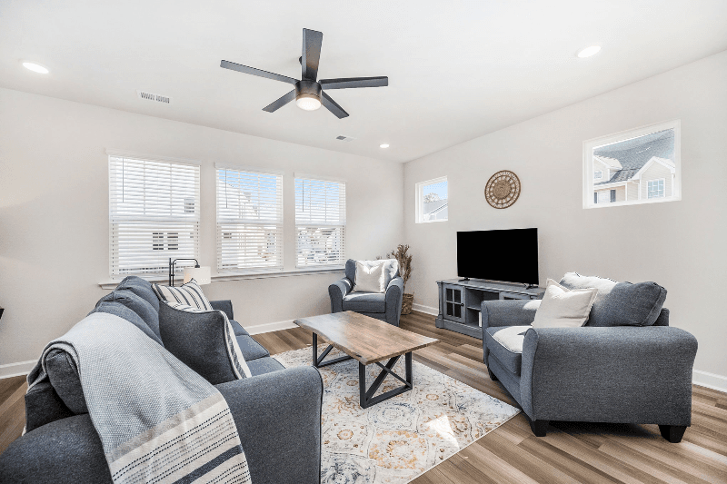 Johns Island Townhome: 318 Lanyard St