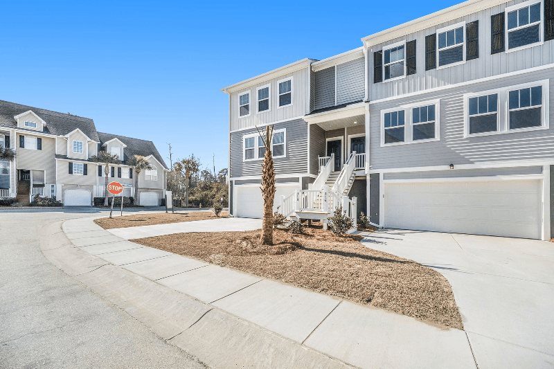 Johns Island Townhome: 318 Lanyard St