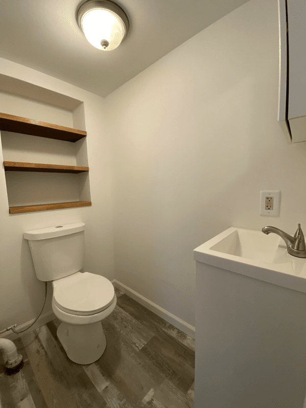 Alton House: 2310 Tibbitt St