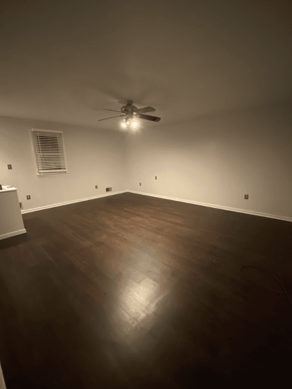 Carnegie House: 525 3rd Ave