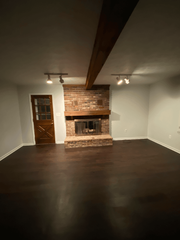 Carnegie House: 525 3rd Ave