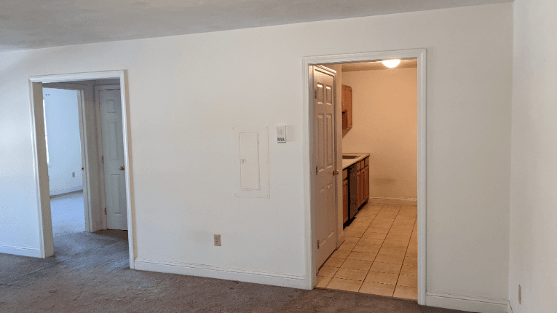 Mansfield Apartment: 12 Pratt Street
