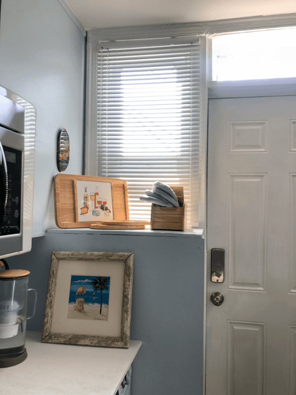 Washington Apartment: 2540 9th St. NW, Unit A