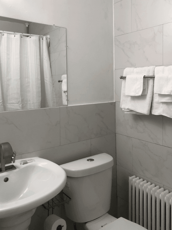 Washington Apartment: 2540 9th St. NW, Unit A