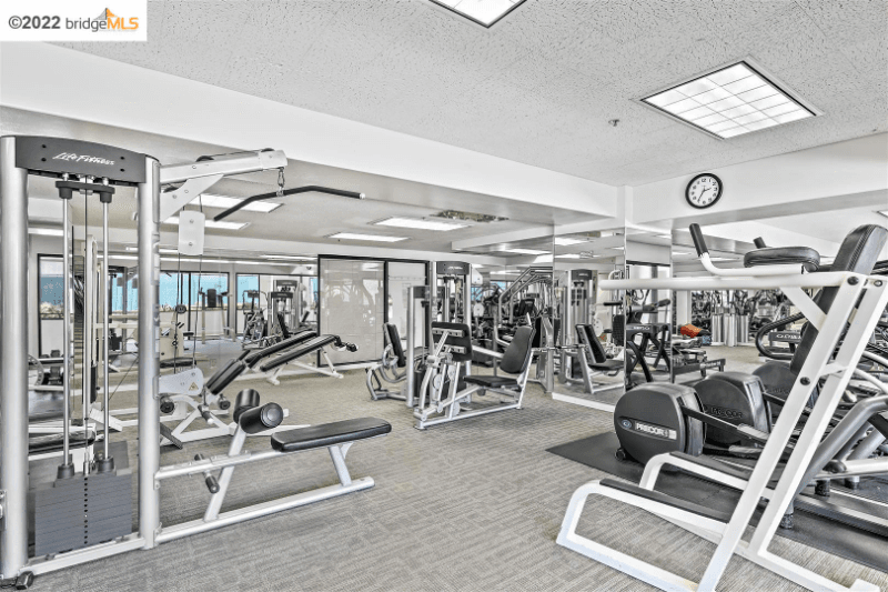 Emeryville Condo: 6363 Christie Ave