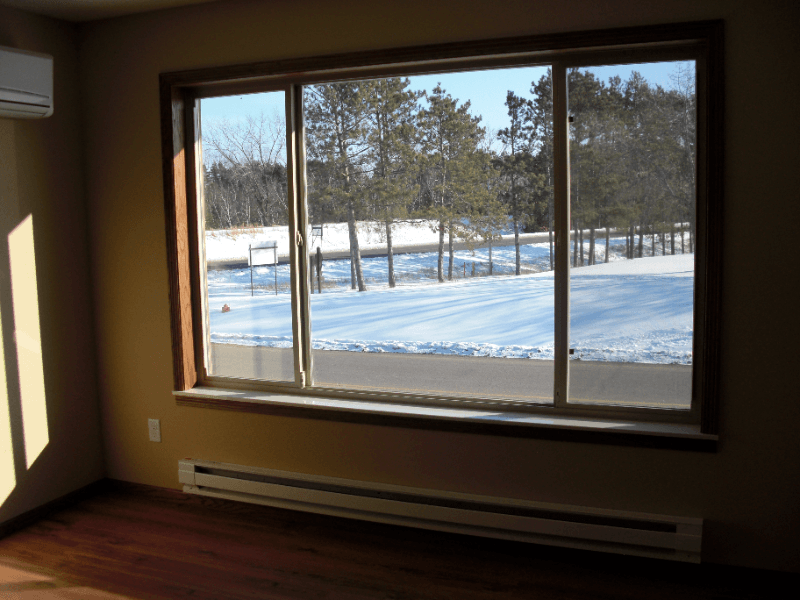 Cambridge Apartment: 355 Horseshoe Dr