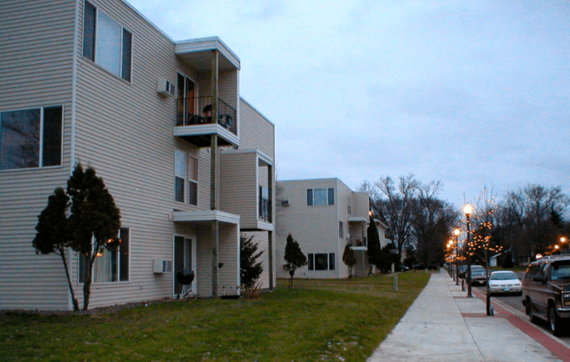 Cambridge Apartment: 133 Birch St N