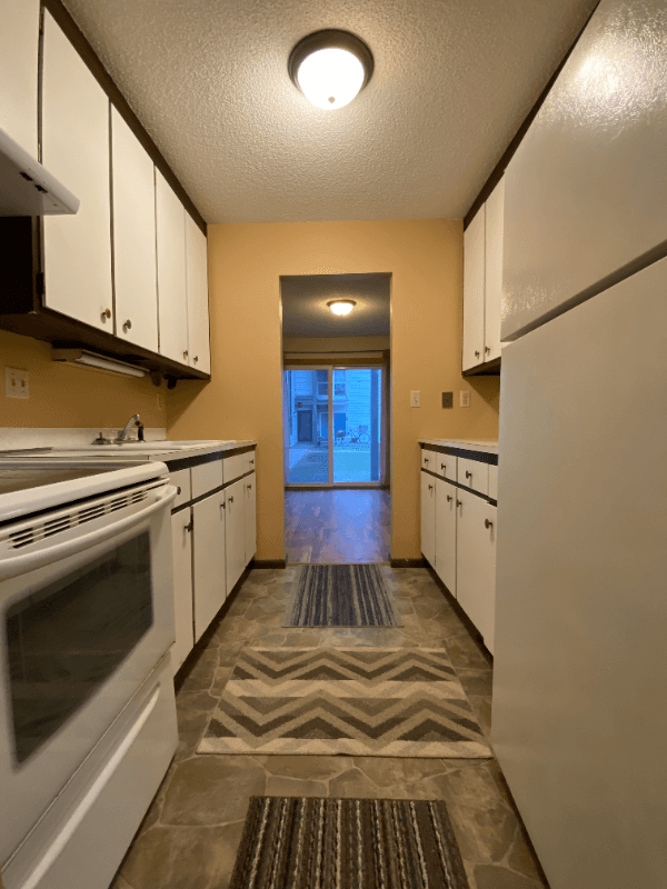 Cambridge Apartment: 133 Birch St N