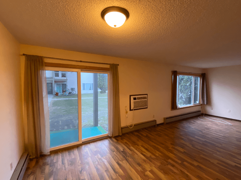 Cambridge Apartment: 133 Birch St N