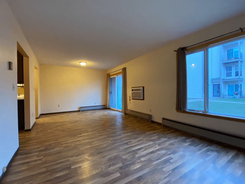Cambridge Apartment: 133 Birch St N