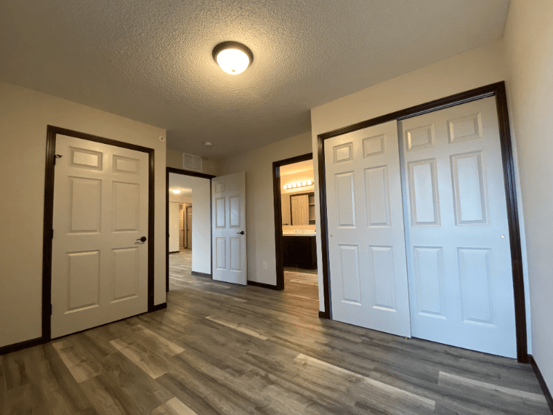 Cambridge Townhome: 2200 4th Ln SE