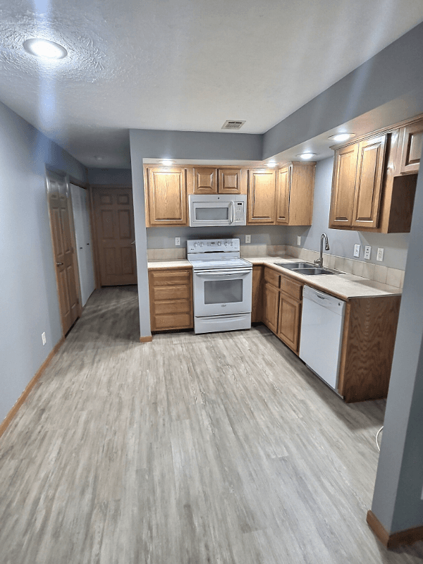 Chandler Multiplex: 7003 Heim Rd