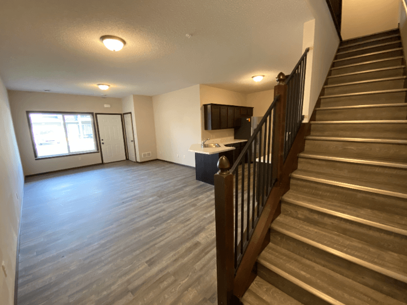 Cambridge Townhome: 2030 4th Ln SE