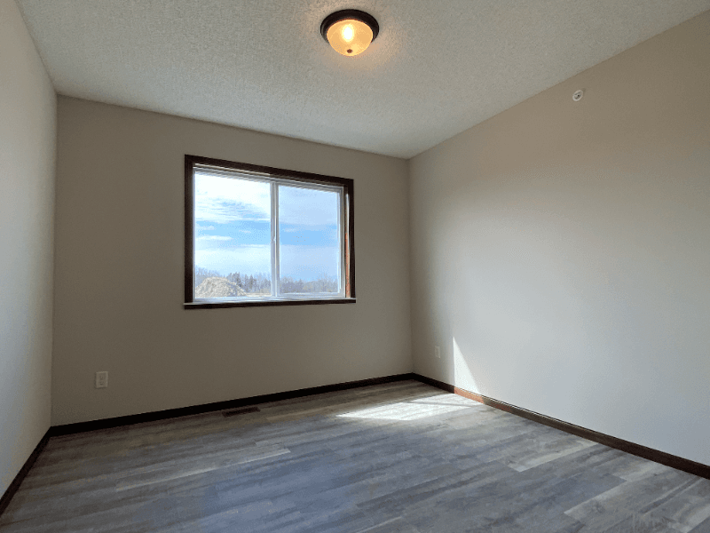 Cambridge Townhome: 2030 4th Ln SE