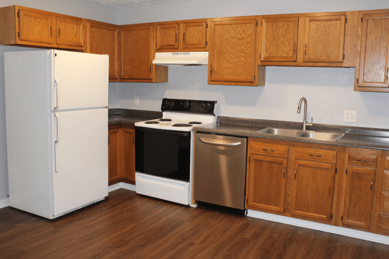 Johnson City House: 703 Fall St