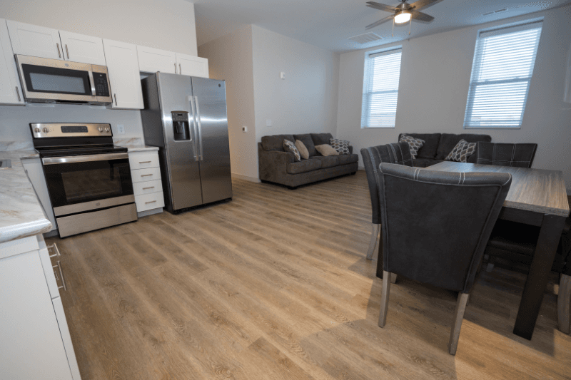 Albemarle Apartment: 103 N First St