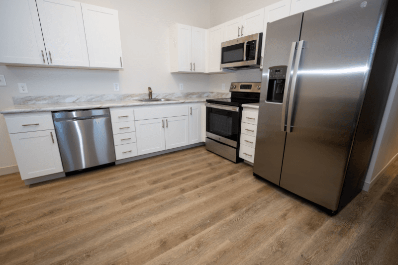 Albemarle Apartment: 103 N First St
