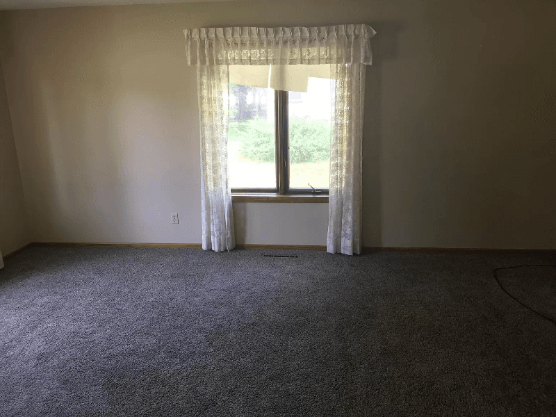 Hospers House: 303 Locust St