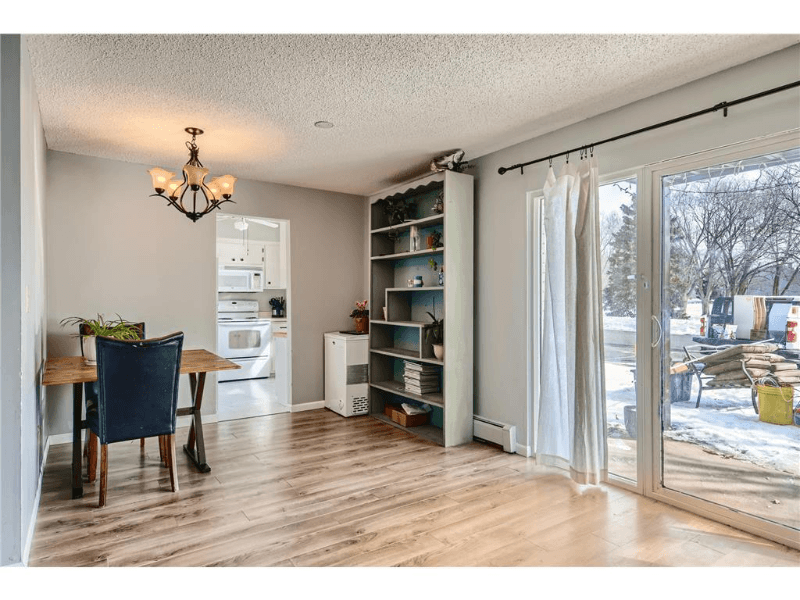 Roseville Condo: 2720 Dale St N