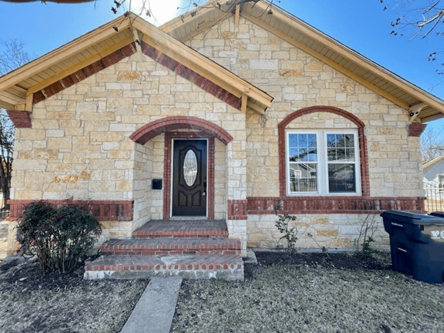 Waco House: 2608 Bosque Blvd