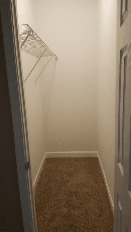 Chicago Apartment: 5357 W Leland Avenue