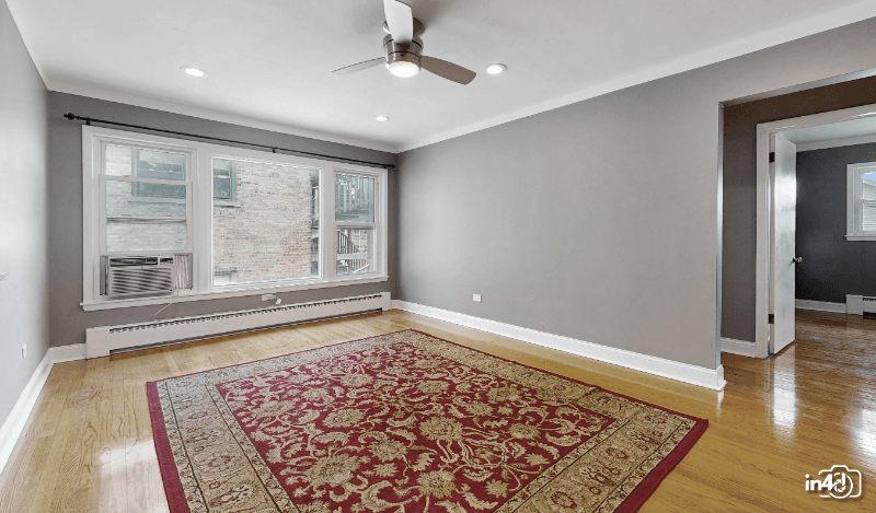 Chicago Condo: 2000 W Arthur Ave