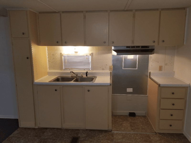 Ludowici House: 41 NE Thickette Road