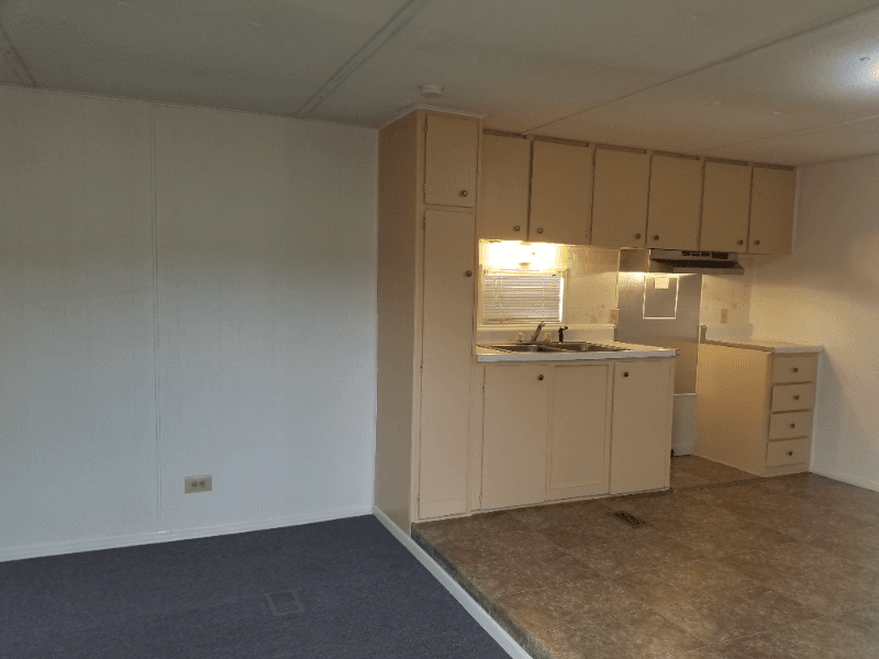 Ludowici House: 41 NE Thickette Road