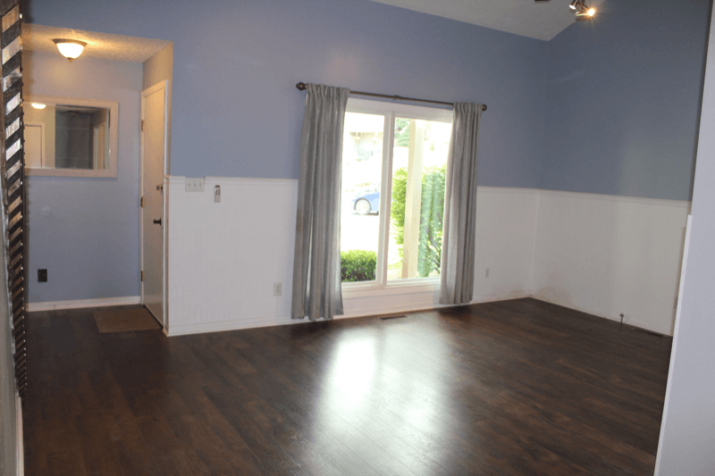 Johnson City House: 7 Crouch Ct